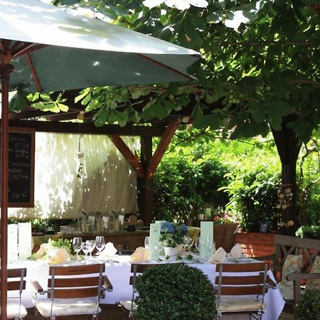 Gasthaus Schwanen & Villa Pfarrhus Stuhlingen Eksteriør bilde