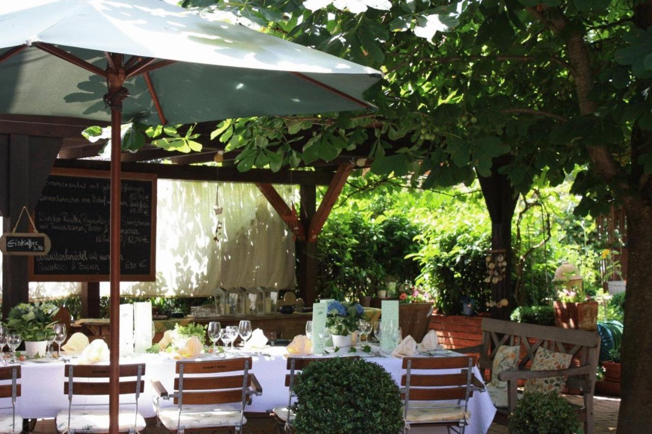 Gasthaus Schwanen & Villa Pfarrhus Stuhlingen Eksteriør bilde